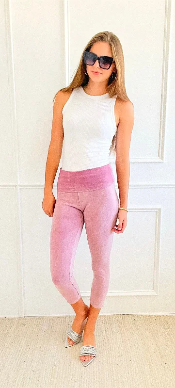 Walk The Walk Cropped Leggings - Rose Pink